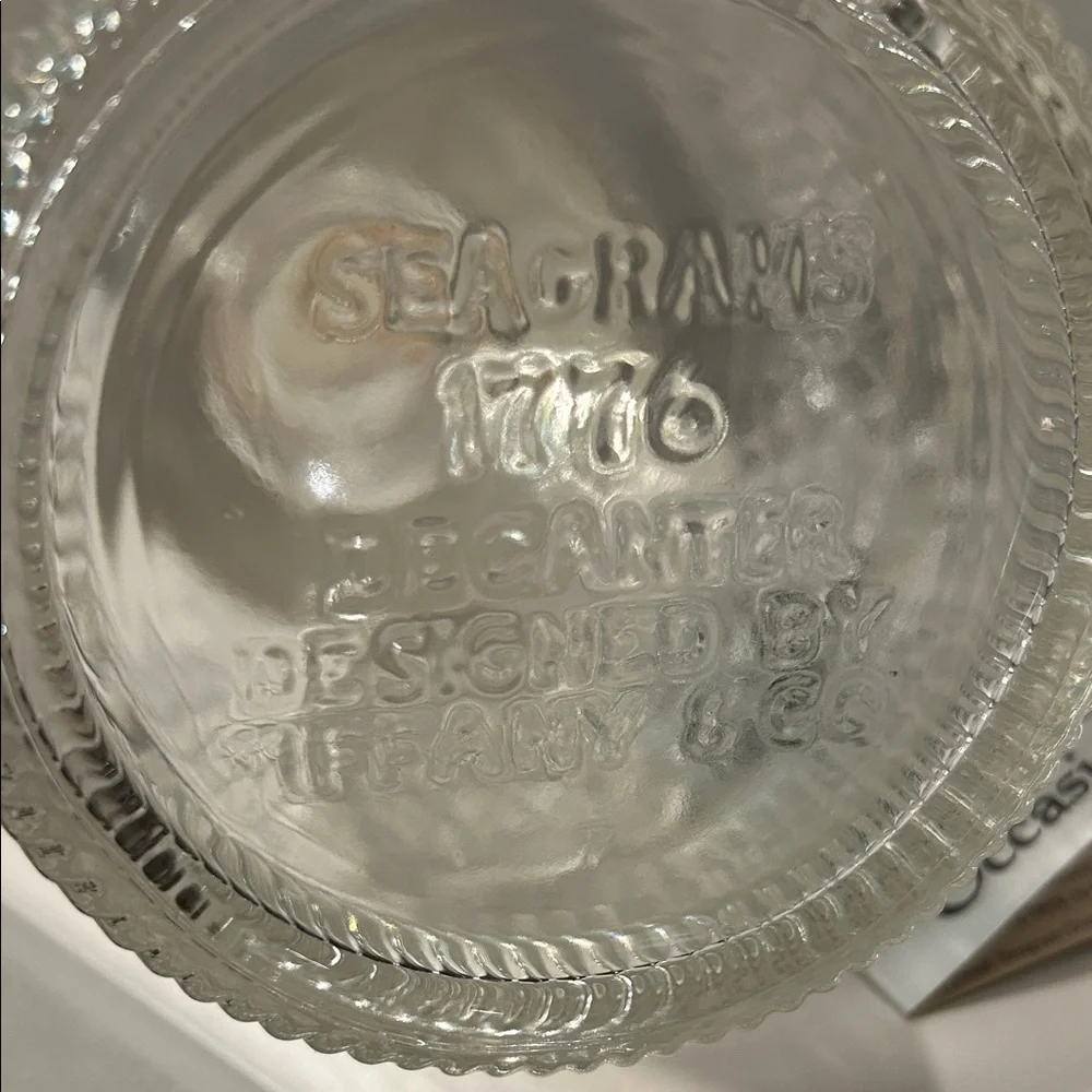Seagram’s “1776” Premium American Whiskey Decanter Designed by Tiffany & Co.